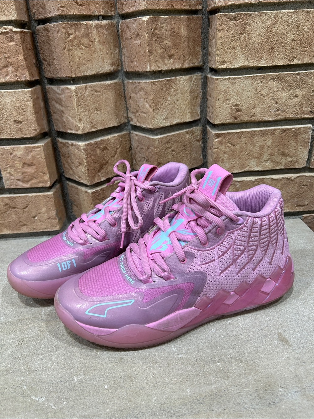 PUMA x LAMELO BALL MB.01 Iridescent Pink Men’s Size 10 Basketball Shoes